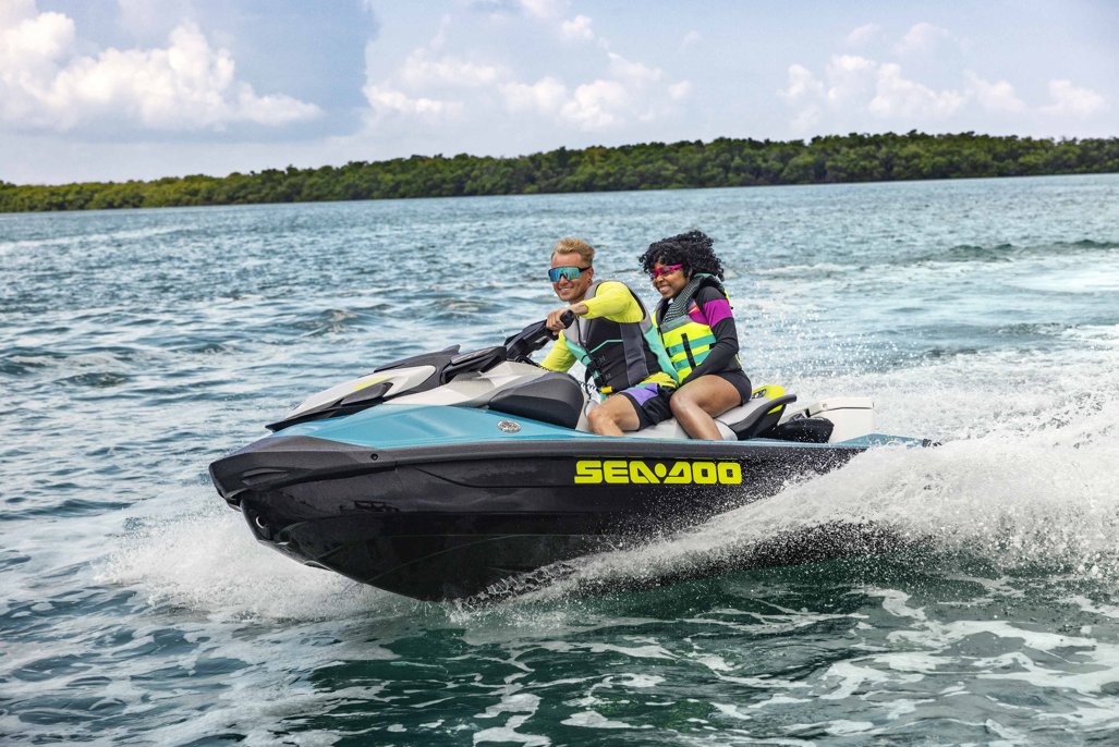 SEA-DOO ISSUES TOP FIVE PERSONAL WATERCRAFT SAFETY TIPS